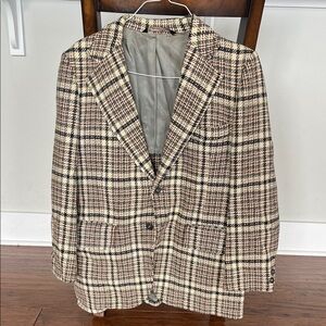 Elegant Checkered Men's Blazer